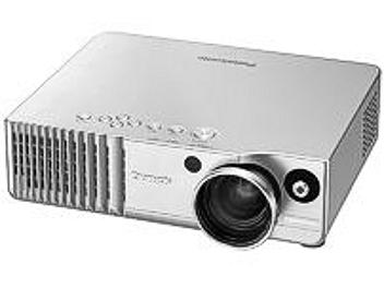 Panasonic PT-AE700 LCD Projector