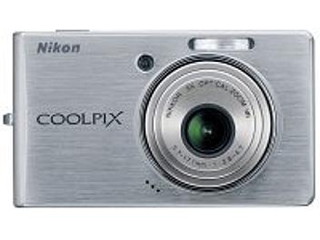 Nikon Coolpix S500 Compact Digital Camera