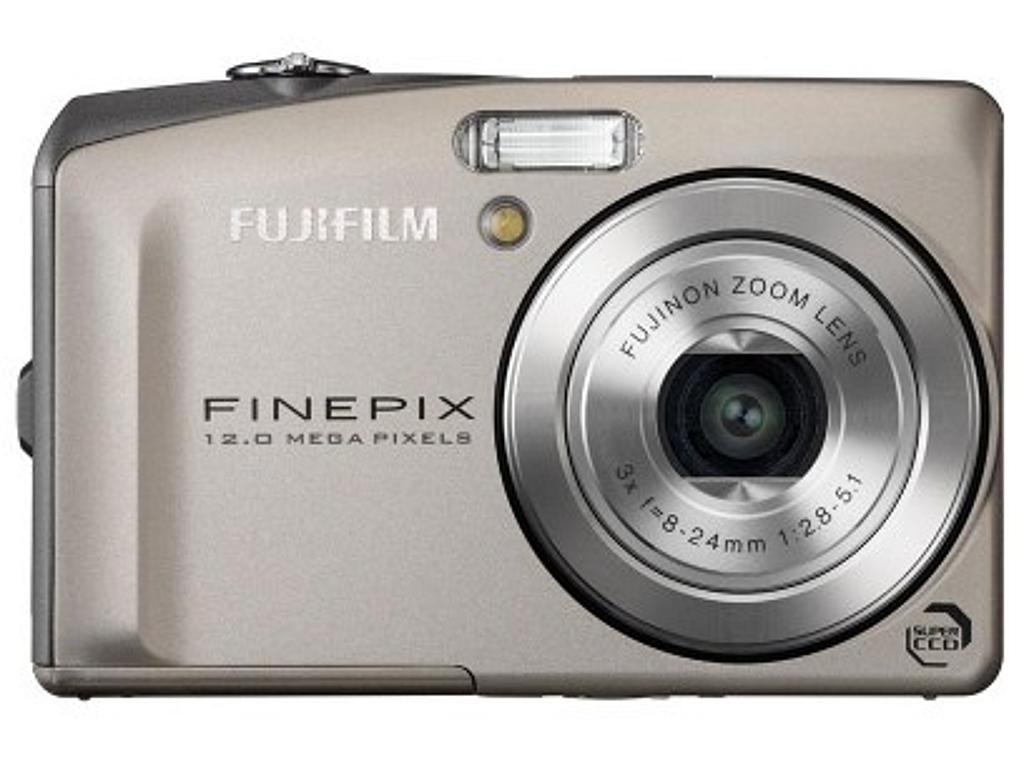 Fujifilm FinePix F60fd Digital Camera - Silver