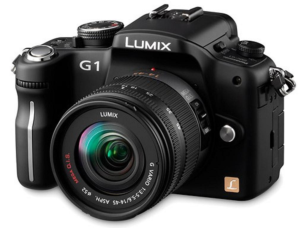 【ジャンク品】Panasonic LUMIX G1 14-45mm Panasonic Lumix DMC-G1 Camera PAL Kit with 14-45mm Lens - Black
