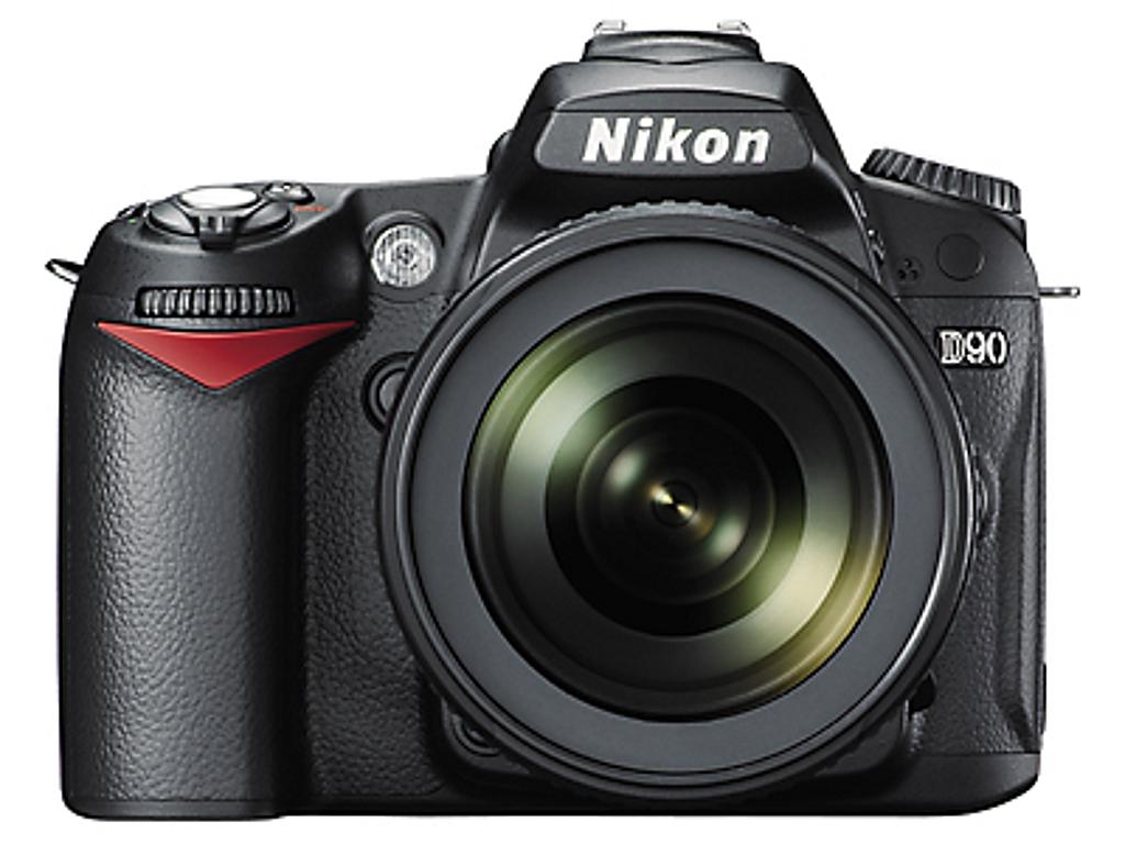 Nikon D90 DSLR Camera with Nikon 18-200mm Lens