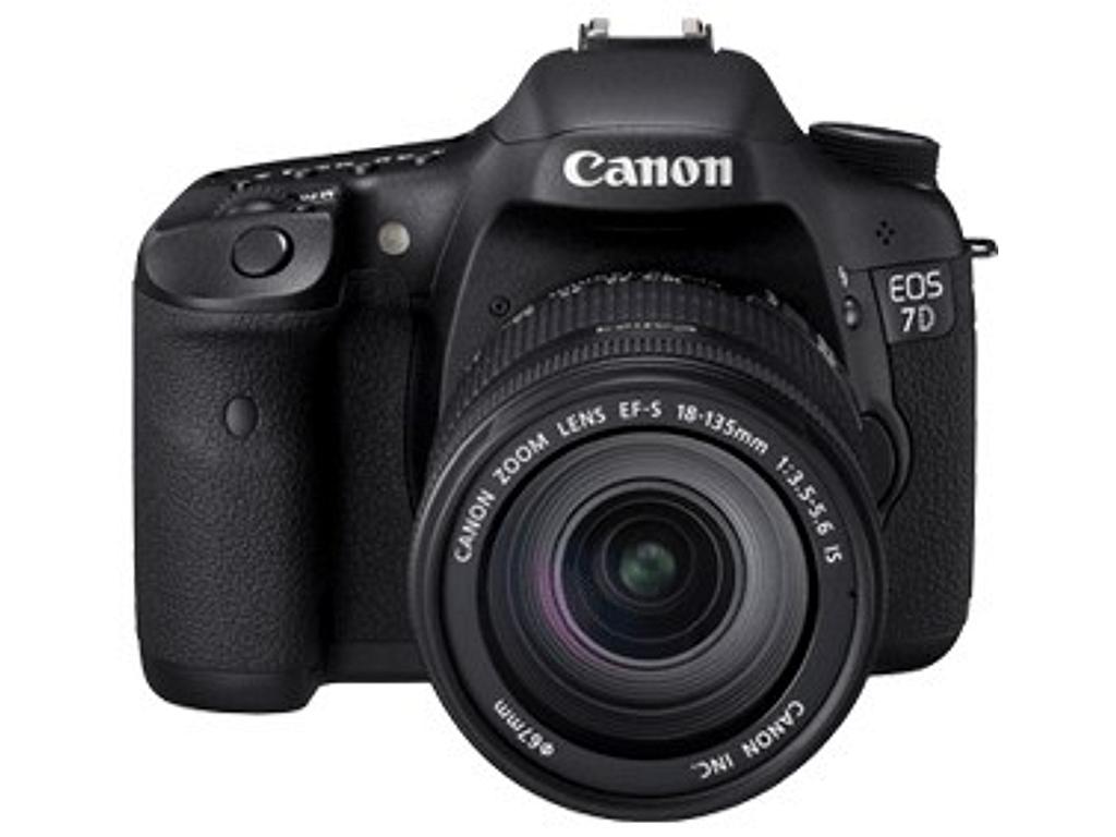 Canon EOS 20D DSLR Camera Kit with Canon EF S 20 20mm Lens