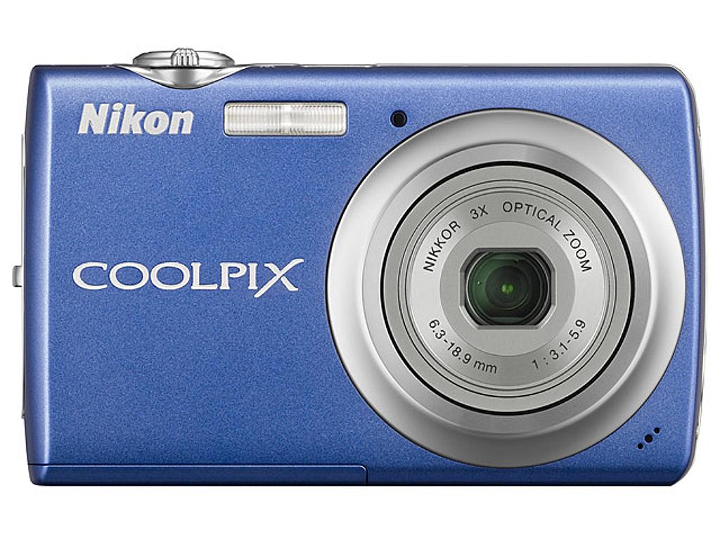 Nikon Coolpix S220 Compact Digital Camera - Blue