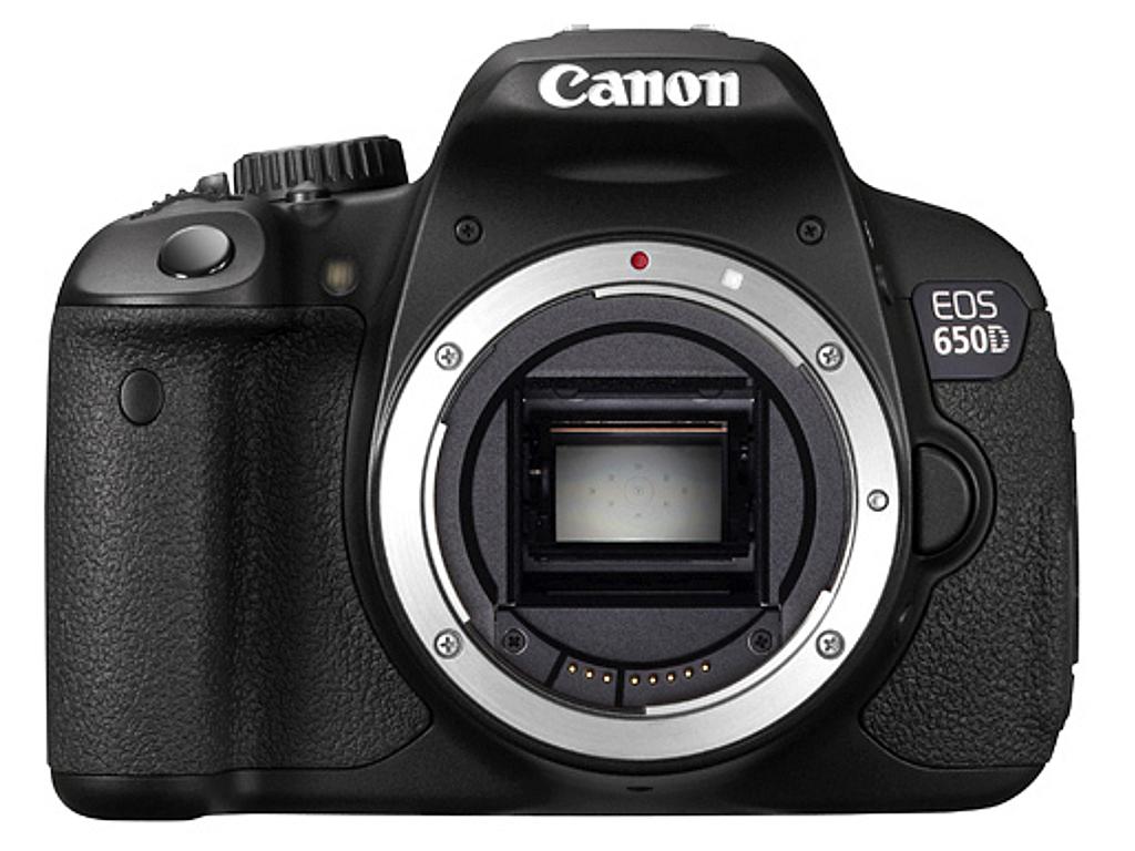 Canon EOS-650D (EOS Kiss X6i, EOS Rebel T4i) DSLR Camera Body