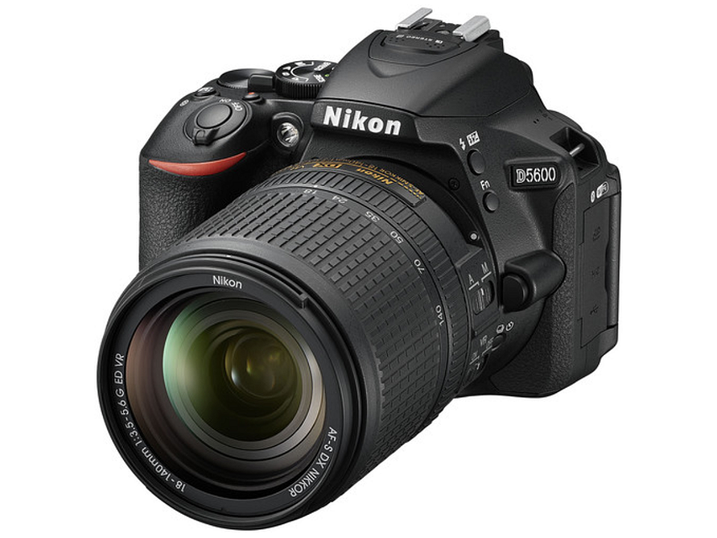 nikon d5600 sigma lens compatibility
